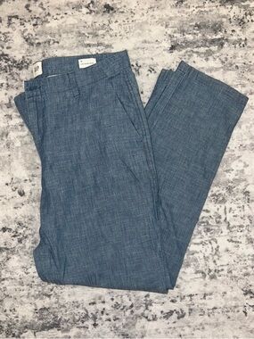 GAP Women’s Girlfriend Blue Straight-Leg Chinos